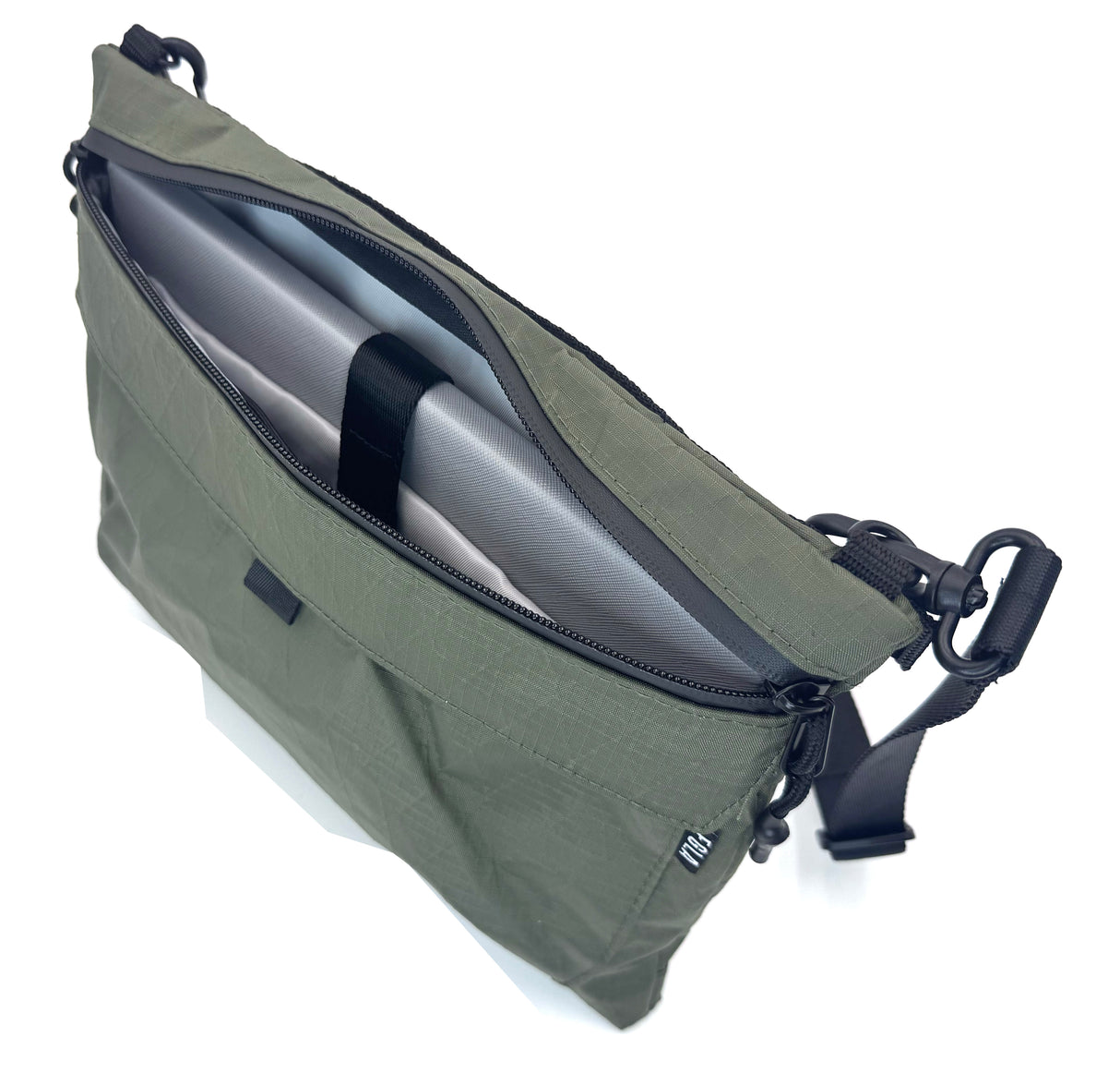 Alpha Tablet Pouch