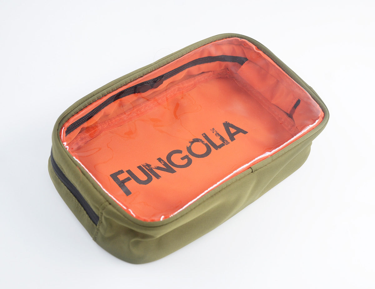 Fungolia Premium 3-in-1 Toiletry Kit