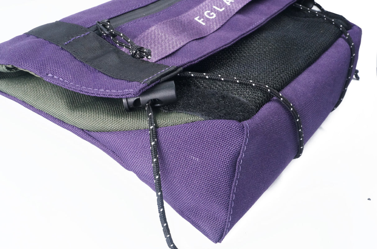 <A 000a001v2> Fungolia multi-purpose pouch (Purple/Olive Green)