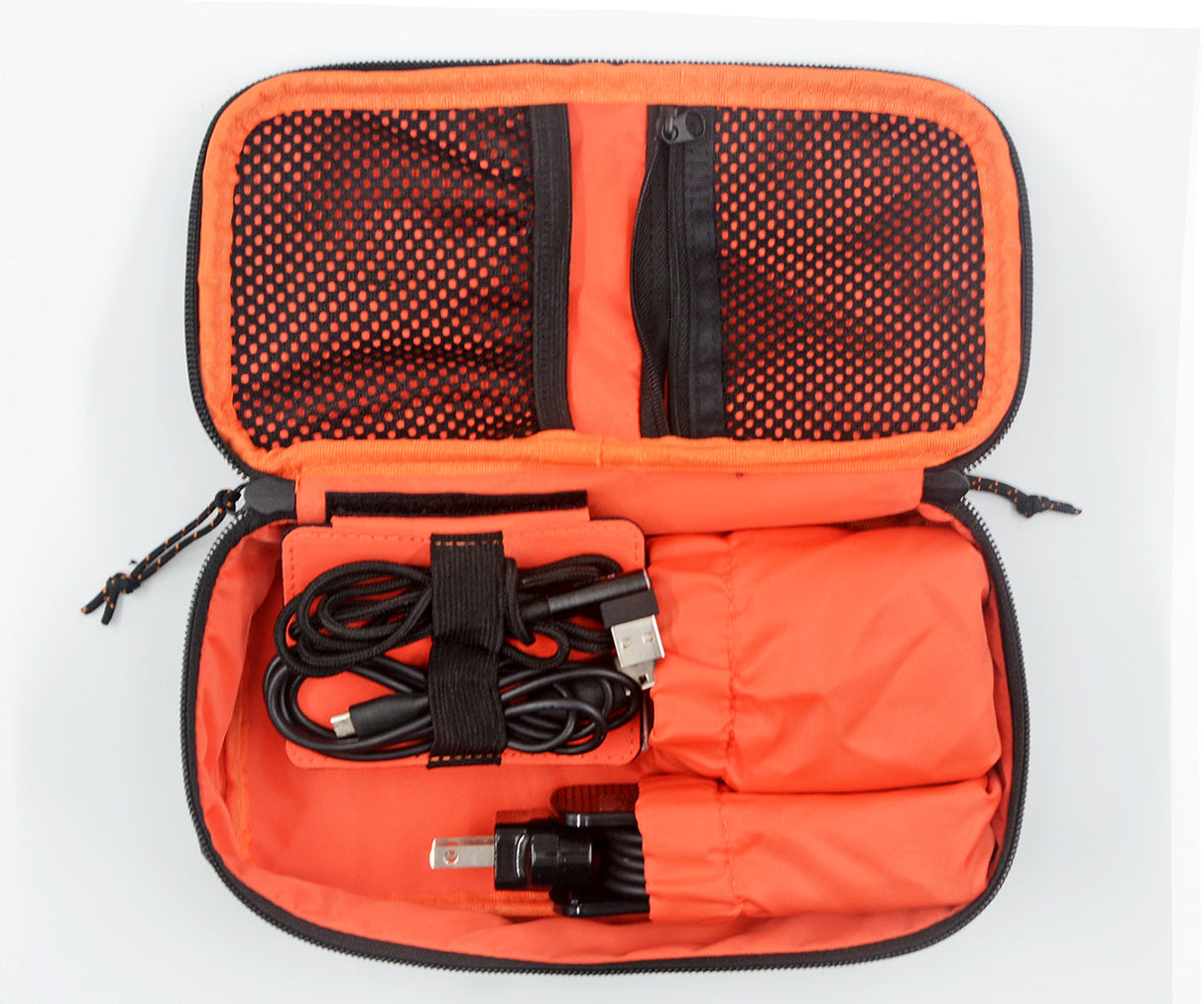 <A 000a001m09c> Fungolia Ultimate Charging Kit - Black (Pouch+Adaptor+Extension Cord Charger)