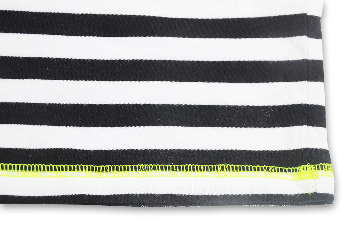 <A 080>Black/White Stripe Tee-TA Skull badge