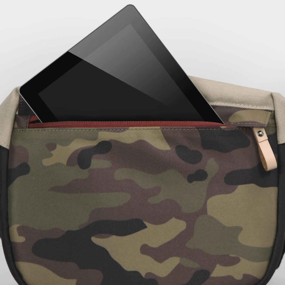 <ao2>ZKIN Cetus 相機/旅行單肩包(迷彩綠)</ao2>