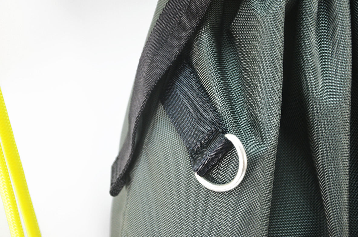 <A 000a57> Fungolia Premium drawstring backpack (Dark Green/Black)