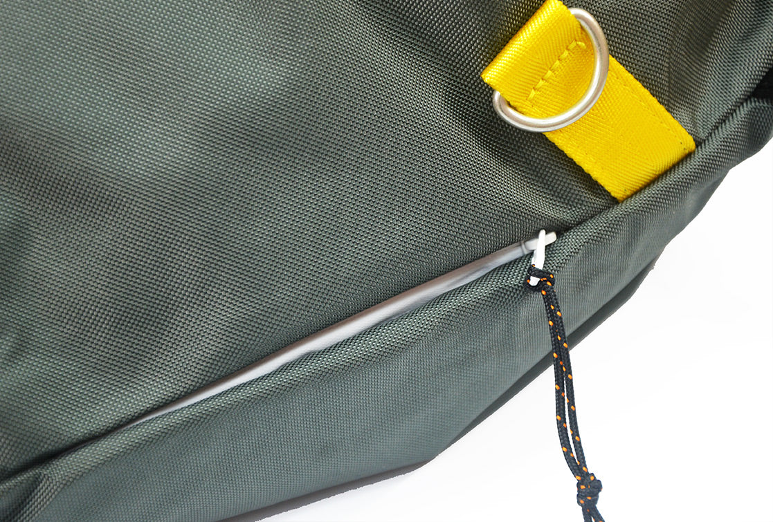 <A 000a56> Fungolia Premium drawstring backpack (Dark Green/Yellow)