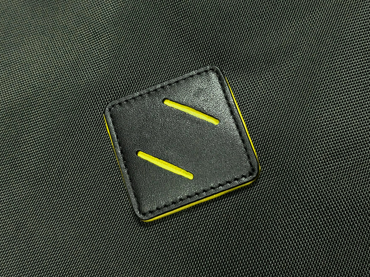 <A 000a001l02> LARGE SIZE Premium drawstring backpack (Green/Yellow)