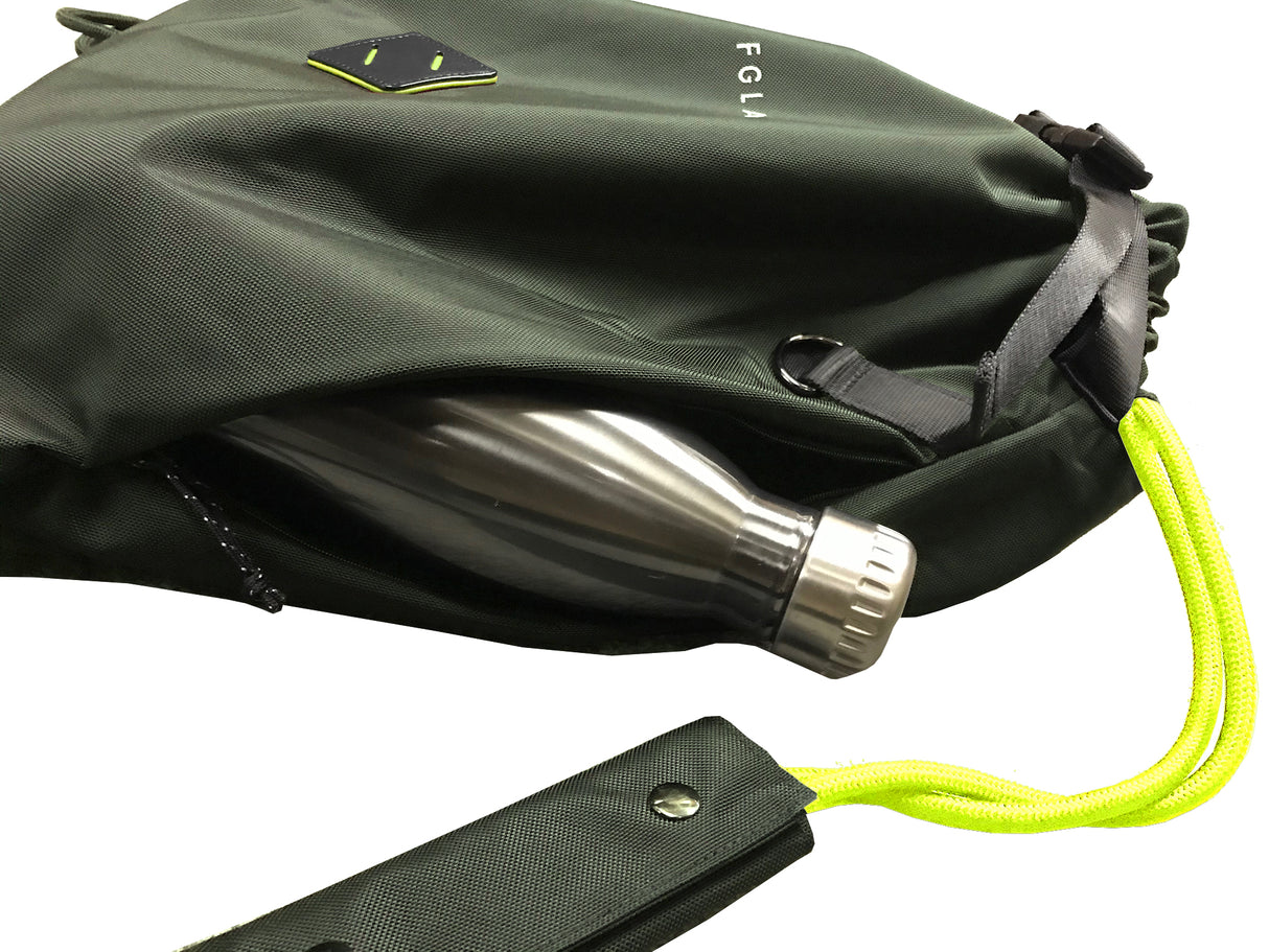 <A 000a001l02> LARGE SIZE Premium drawstring backpack (Green/Yellow)