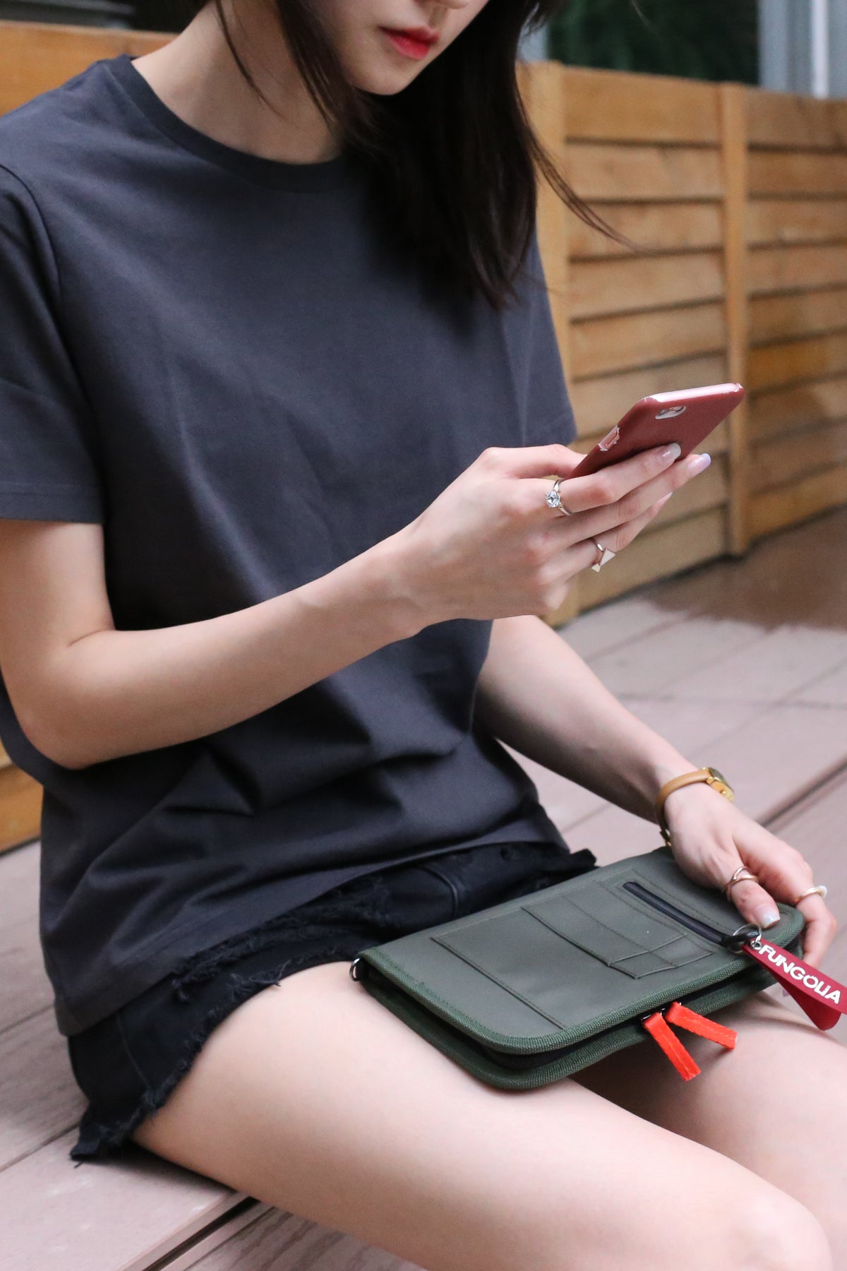 <A 001g> Fungolia MA1 Passport Holder (Purple/Neon Yellow)