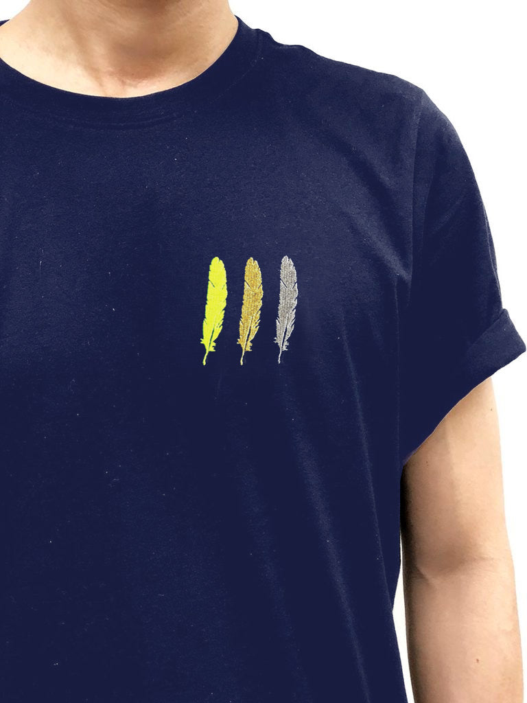 <A 001a02> Fungolia Feather Embroidery Tee (Navy)