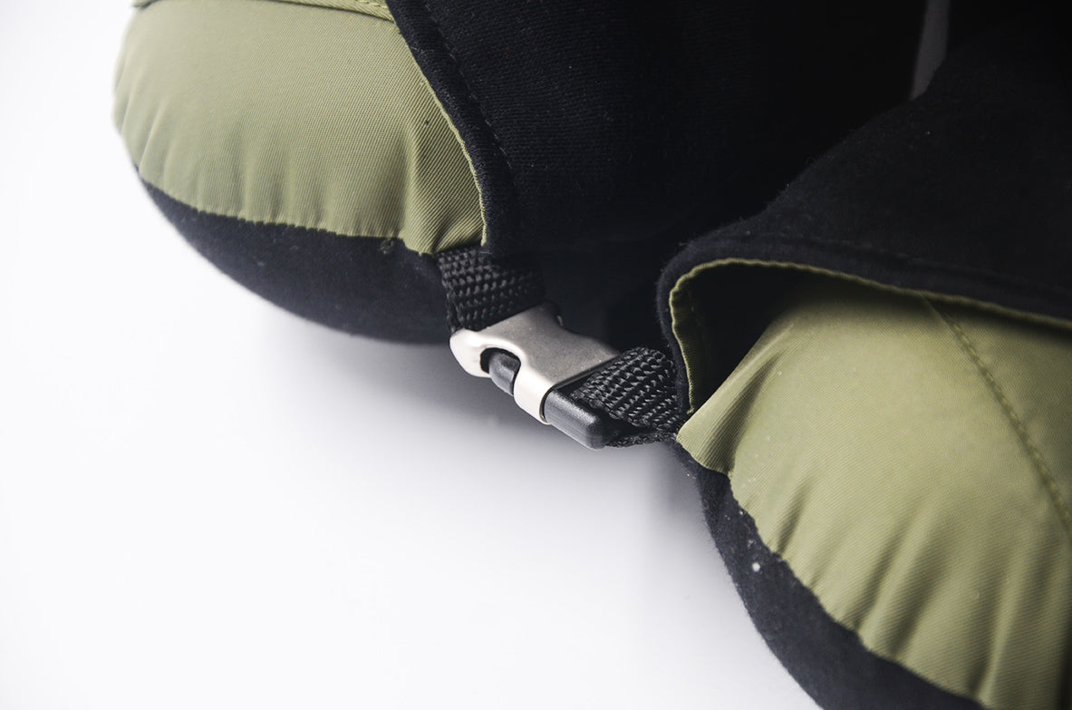 <A 000a001z9b> Fungolia MA-1 Memory Foam Travel Hoodie Pillow (green)