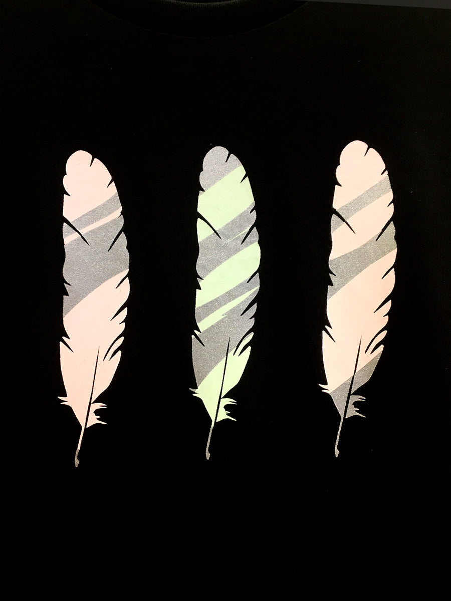 <A 000a003ab> Fungolia 4th Anniversary Large Feather Tee - Pale Pink & Green & Silver (Black)