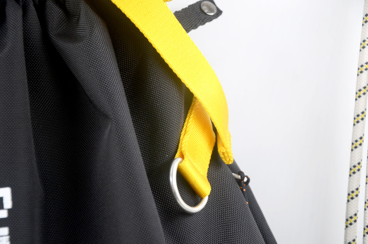 <A 001b1> Fungolia Premium drawstring backpack (Black/Yellow)