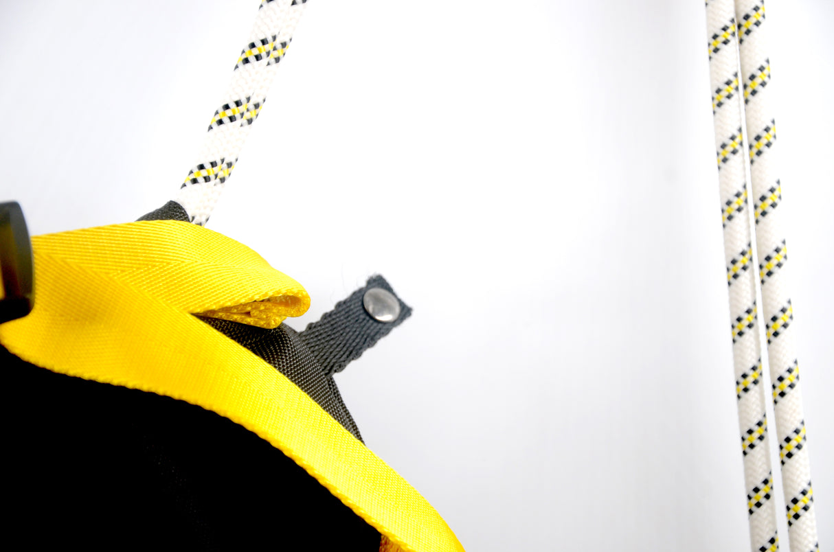 <A 001b1> Fungolia Premium drawstring backpack (Black/Yellow)