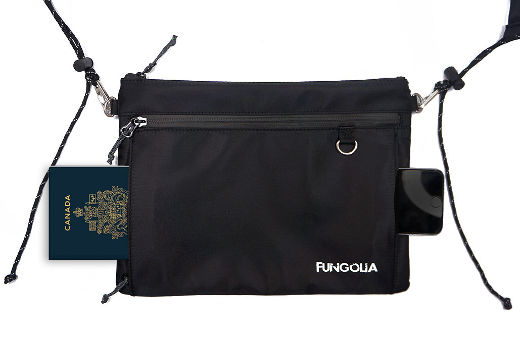 <A 000a20aa> Fungolia Essentials Shoulder Bag (Black)