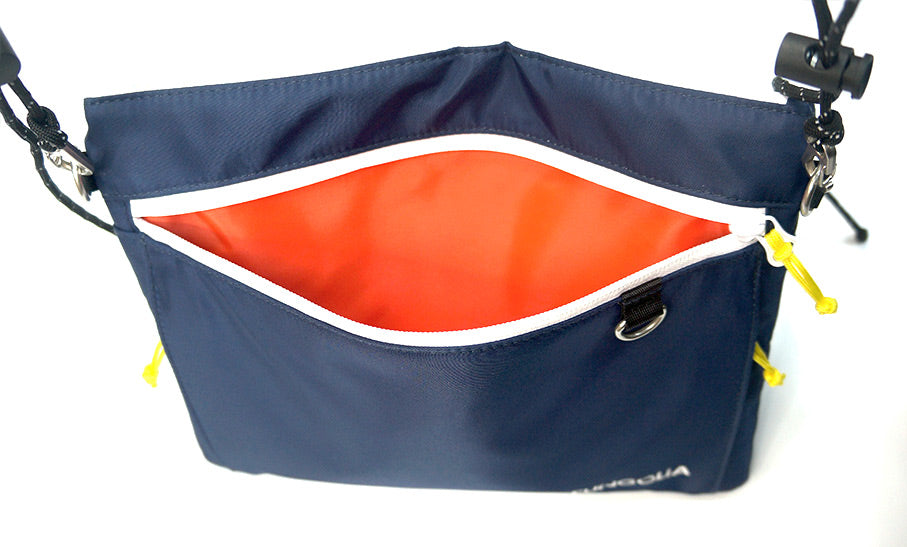 <A 000a20ca> Fungolia Essentials Shoulder Bag (Navy)