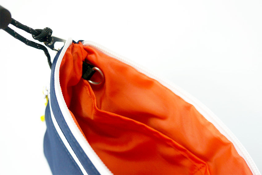 <A 000a20ca> Fungolia Essentials Shoulder Bag (Navy)