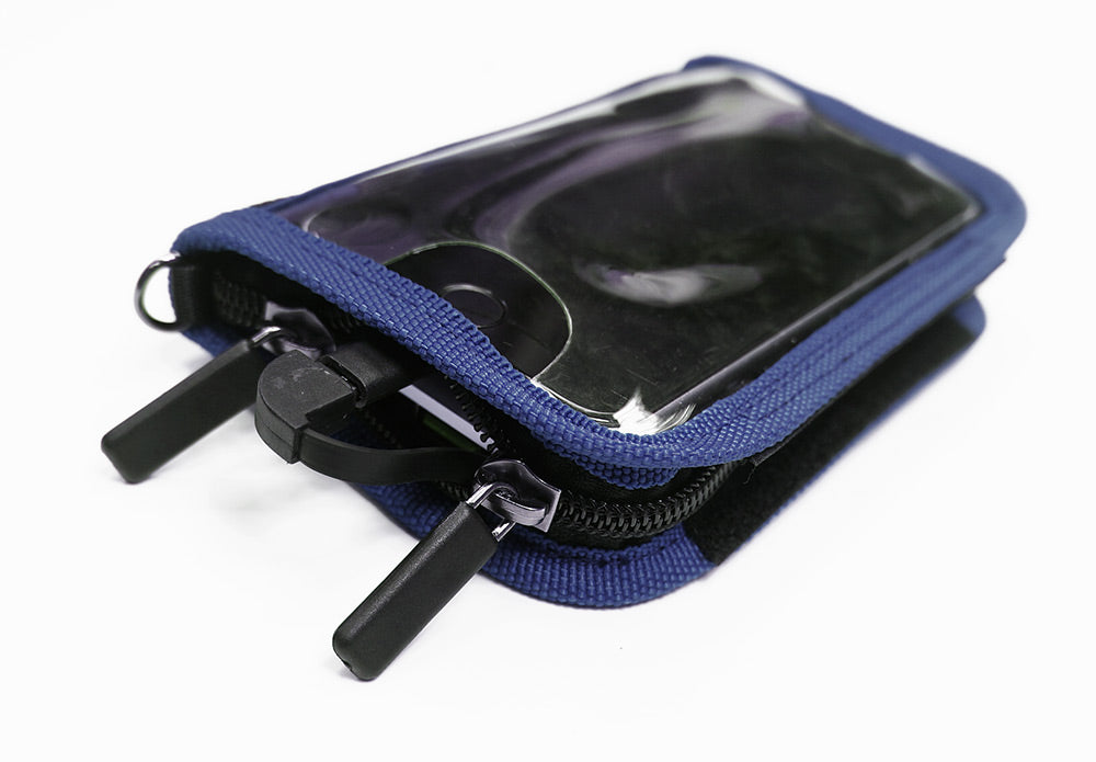 <A 000a001z7> Fungolia Smartphone Charging Pouch (Navy)
