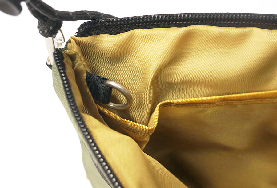 <A 000a20ba> Fungolia Essentials Shoulder Bag (Army Green)