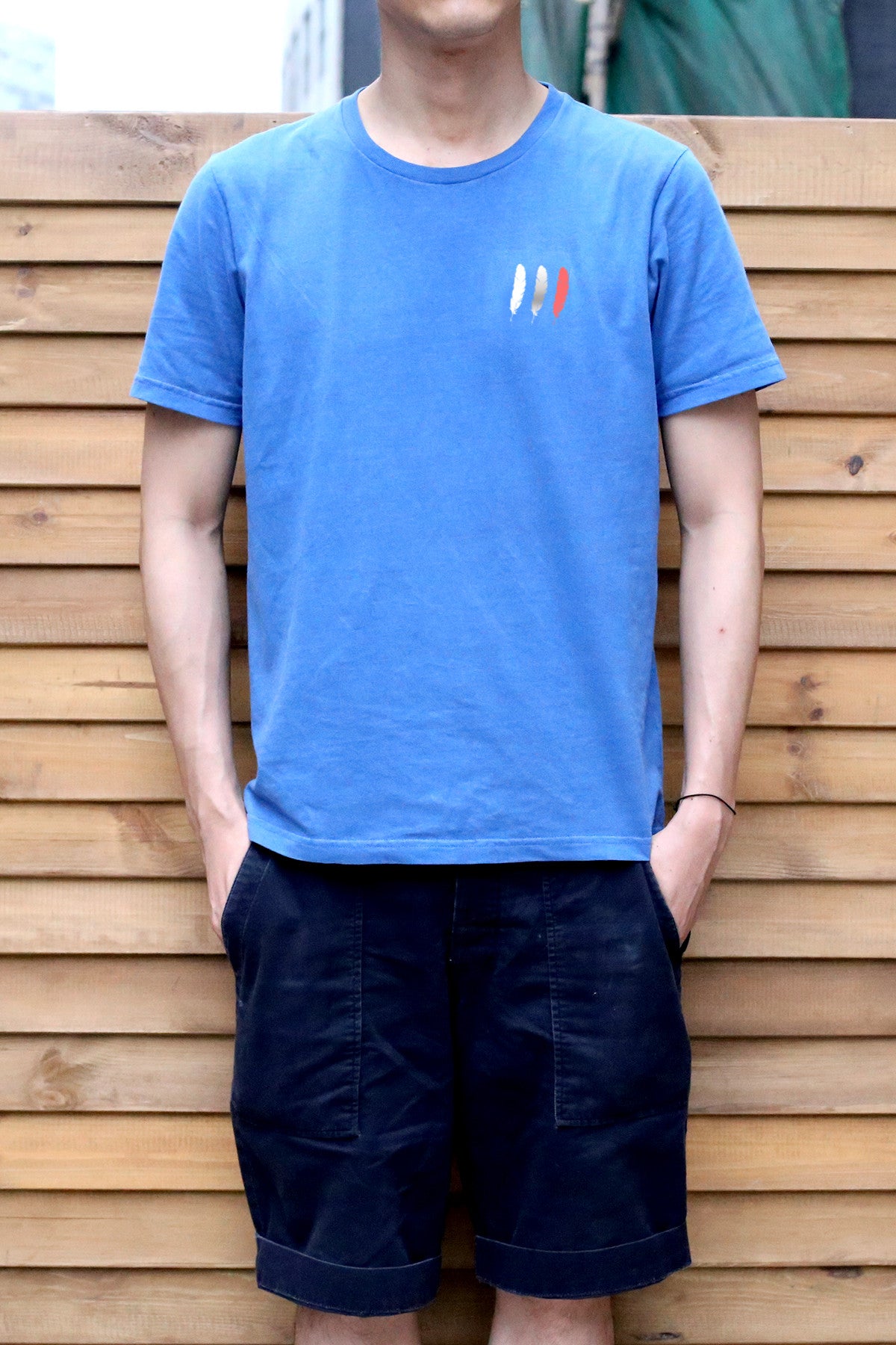 <Aa 005>Fungolia Garment Dyed Tee (Blue) - Feathers print