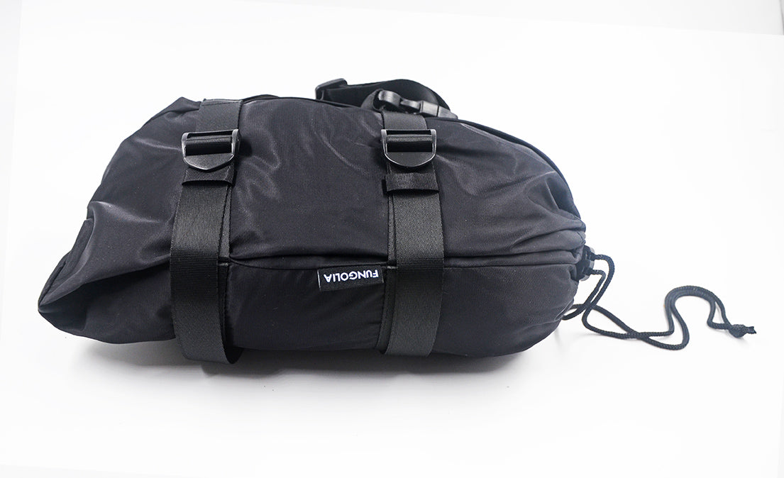 <A 001n>Fungolia MA-1 Memory Foam Travel Hoodie Pillow (black)