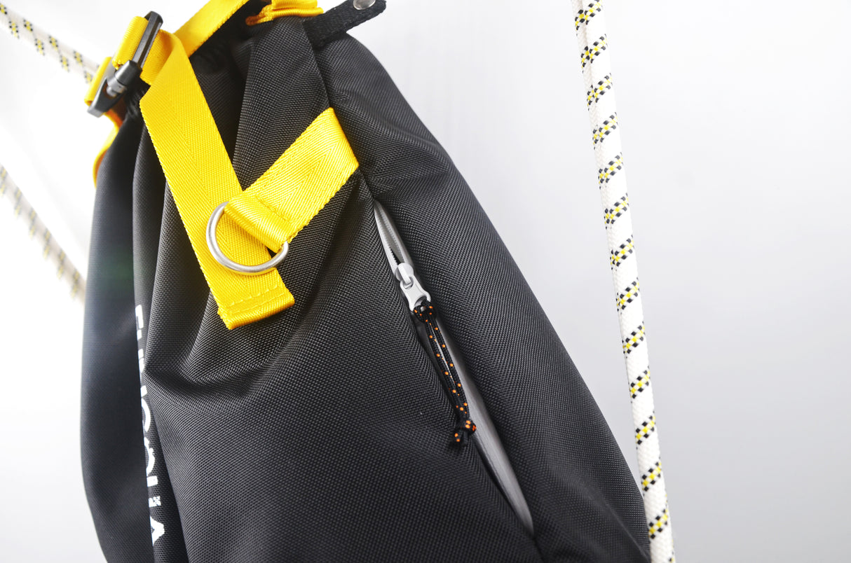 <A 001b1> Fungolia Premium drawstring backpack (Black/Yellow)