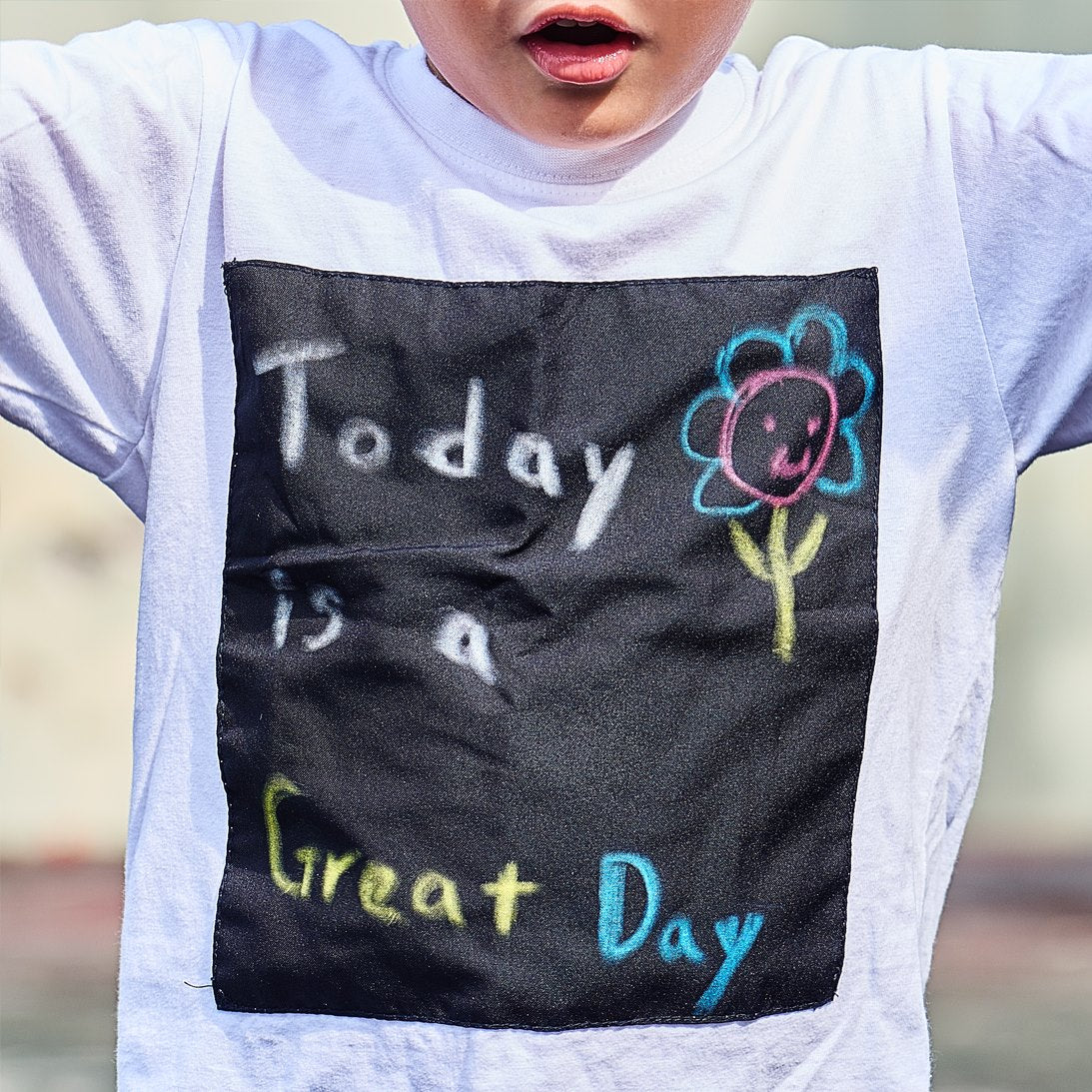 <AU07> Chalkapella Chalk-A-Tee (Kids)