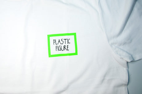 <A 000a82> Plastic Figure Tee