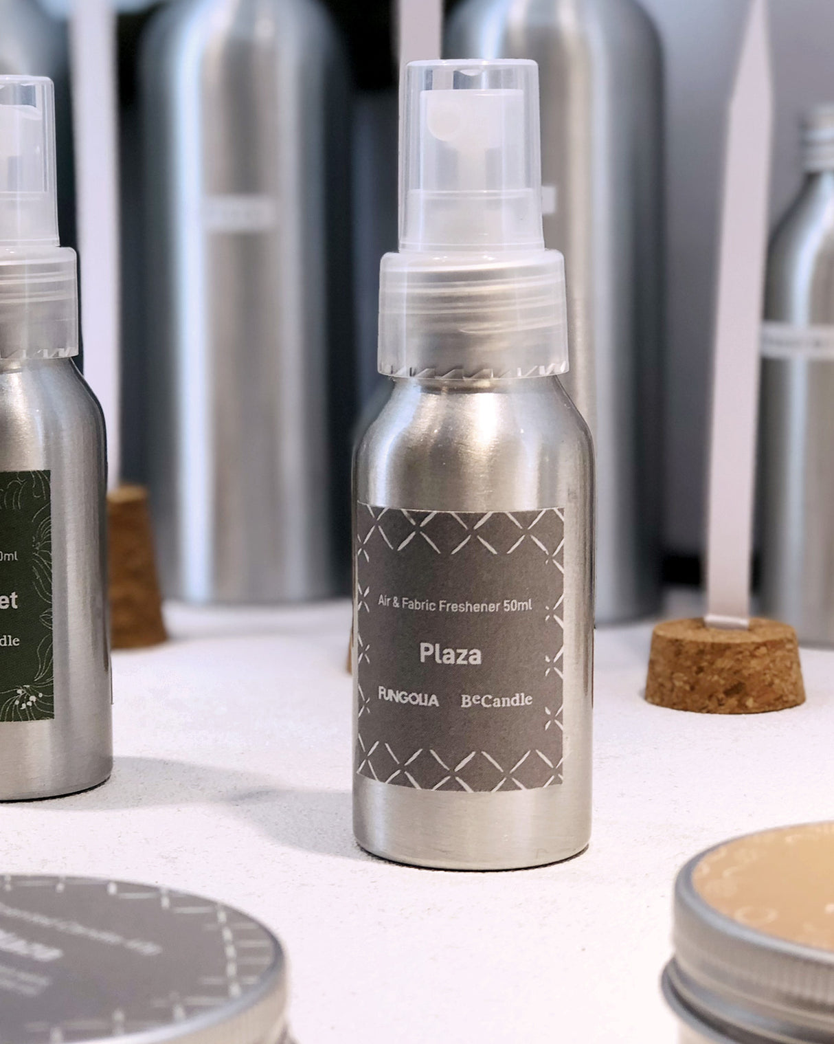 <A 000a75> Fungolia x Becandle Aromatic Room & Linen Spray (Plaza) - 50ml