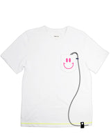 <A 058>Muse Pocket Tee - White (Smiley Face)