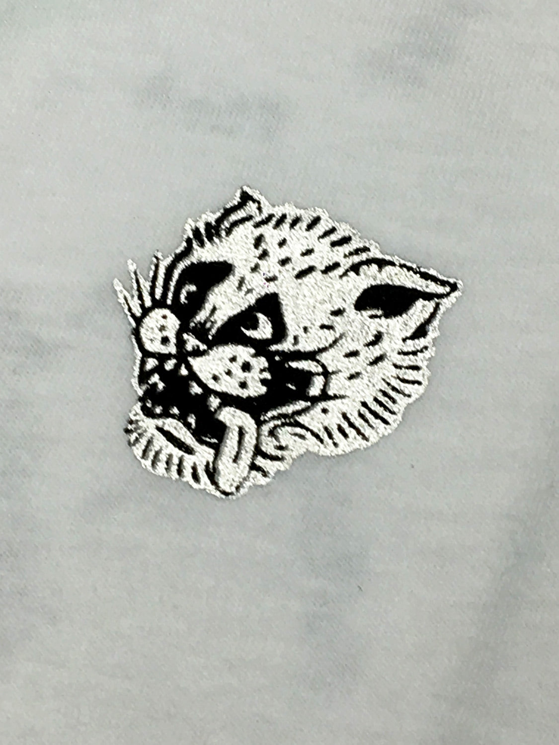 <a>フォーエバーフーリッシュTシャツ - ホワイト</a>